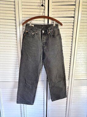 Levi's 501 90s Ankle in Black 26 Like New